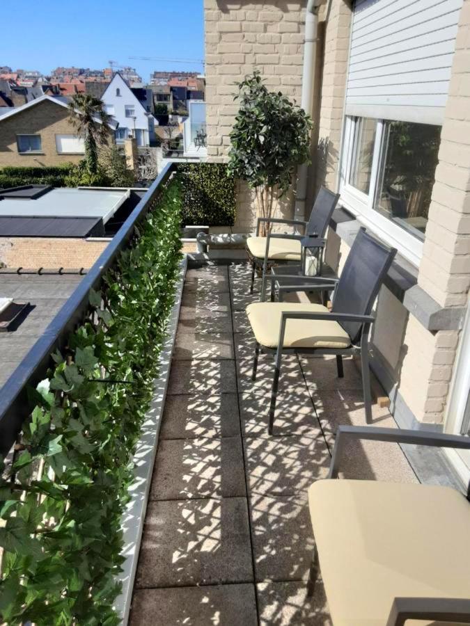 Comfortable In The Heart Of Knokke Heist 80 M² Balcony Bruges