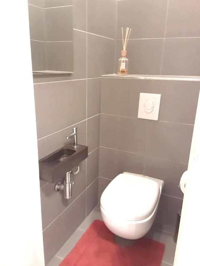 Comfortable In The Heart Of Knokke Heist 80 M² Balcony Bruges